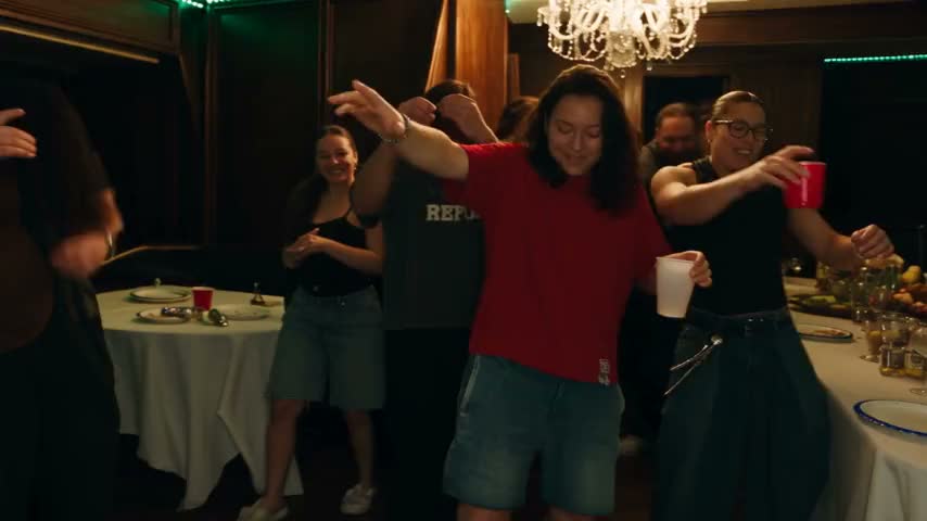 一张照片能生成 Drake Burning Bridges AI 视频吗？